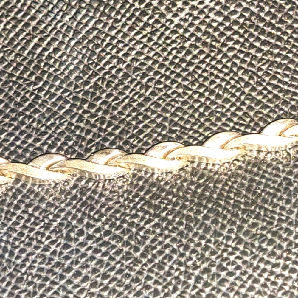 10k White gold bracelet.